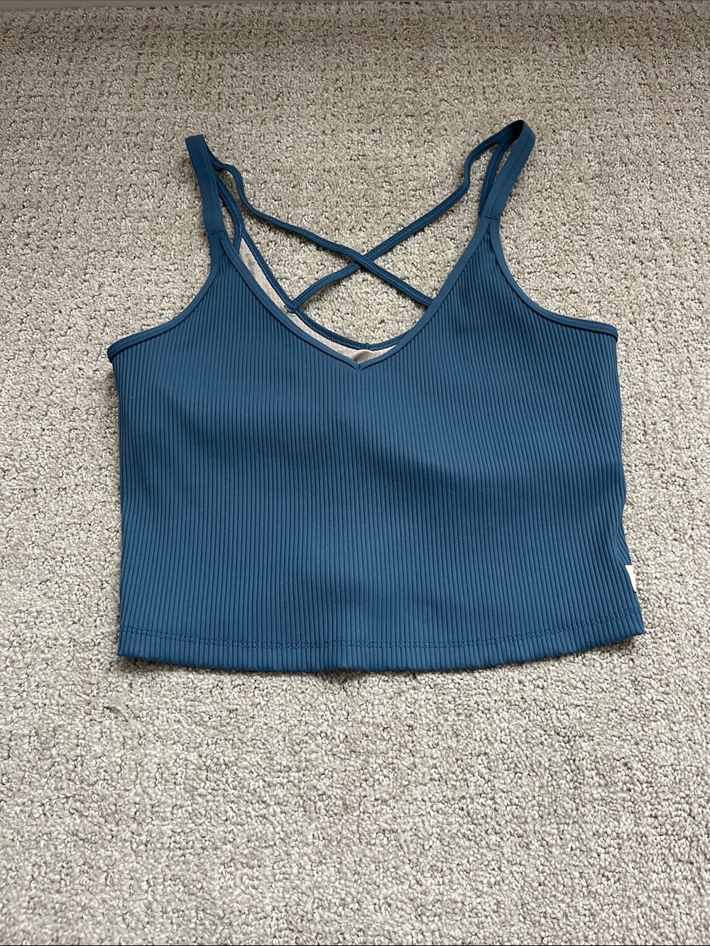 Vuori Teal Ribbed Crisscross Crop Tank